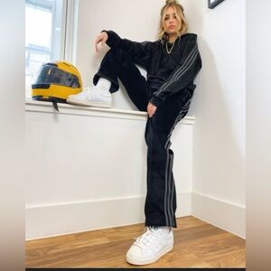 Adidas Originals Corduroy Black Pant